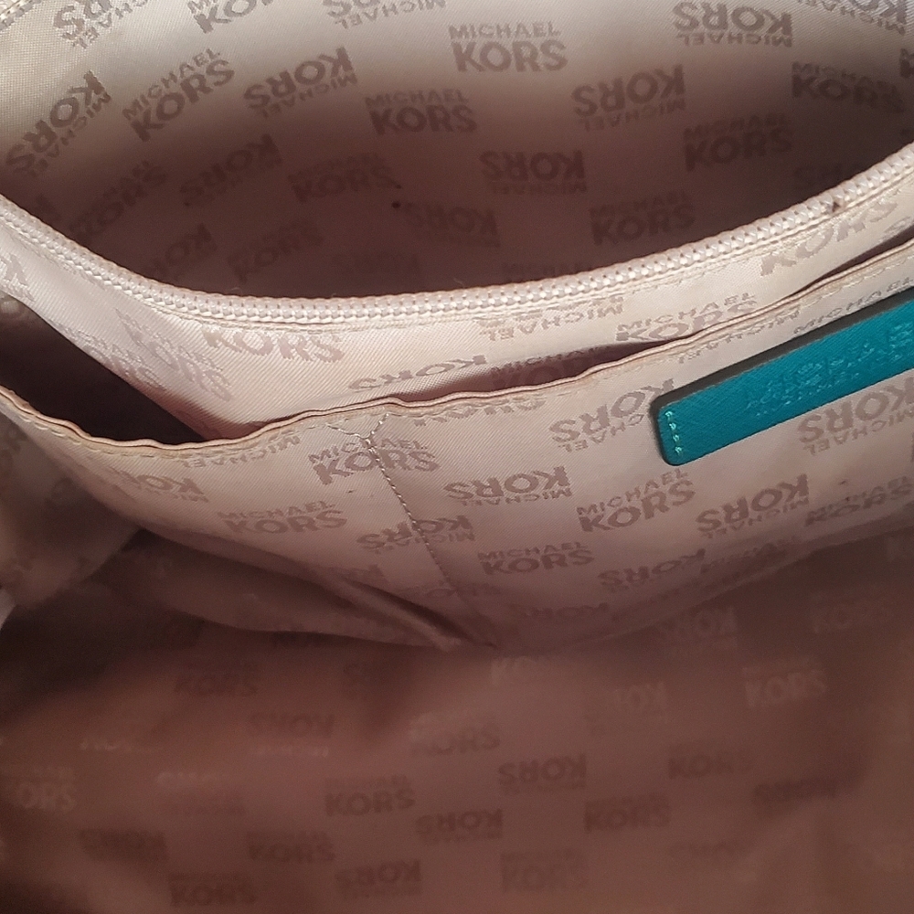 Michael Kors Medium Dome Saffiano Leather Satchel Teal - Picture 9 of 13